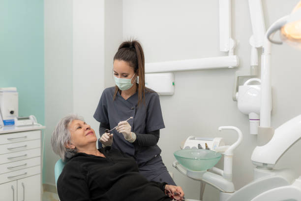 Best Knocked-Out Tooth Emergency  in Riverwoods, IL