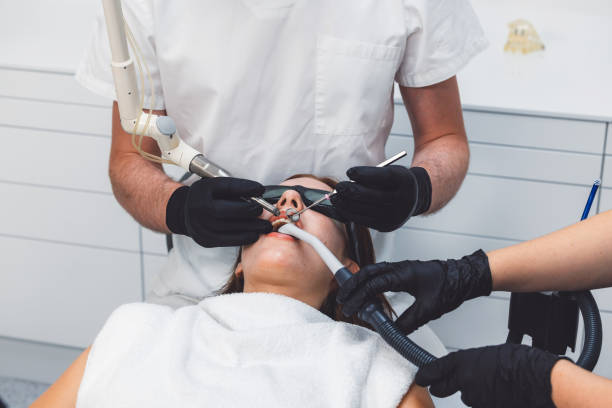 Best Dentist for Tooth Abscess  in Riverwoods, IL